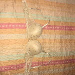 Nude Lace Push-Up Bra